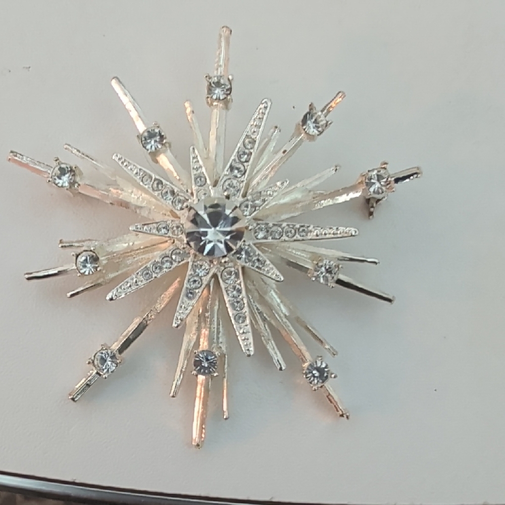 Vintage Silver Starburst Brooch with Crystals